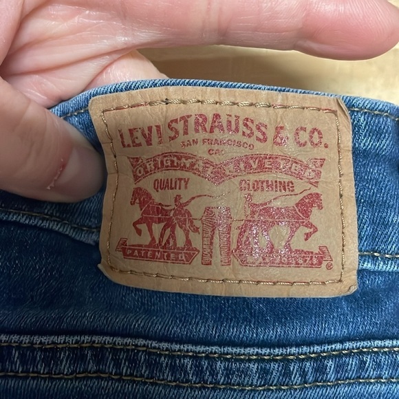Levi Strauss & CO 721 high waist size 31 super skinny medium wash stretchy jeans - Picture 11 of 12